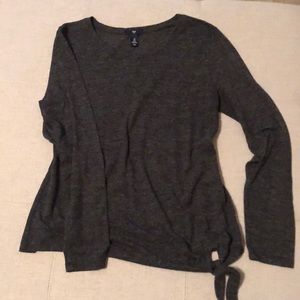 Gap long sleeve shirt